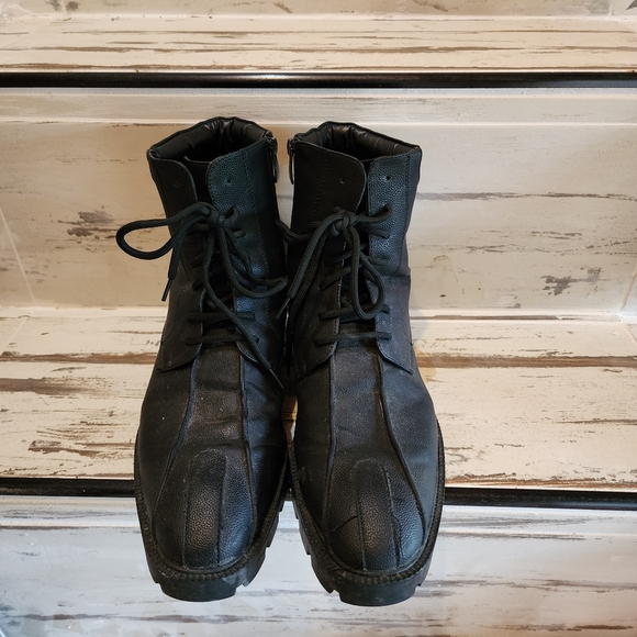 Mens zip boots, black w/ red sole, size 11.5 - Picture 5 of 8